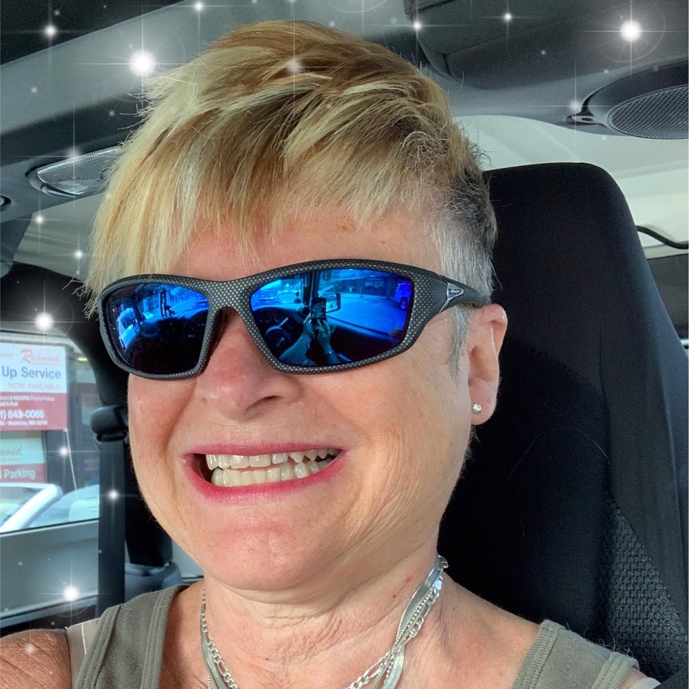 Meet your Posher, Linda